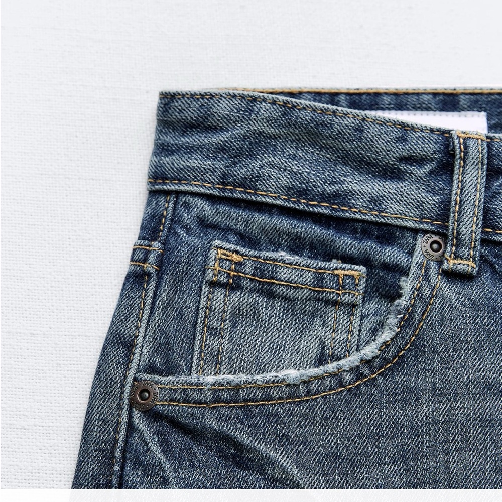 Zara Midrise boyfriend cut jeans - Picture 5 of 7